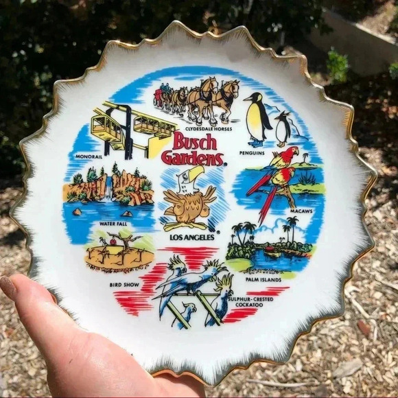 Vintage Busch Gardens Los Angeles Souvenir Plate - Picture 4 of 5
